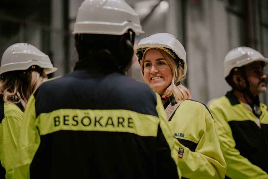 Bes&ouml;kare p&aring; Boliden R&ouml;nnsk&auml;r - metall&aring;tervinning