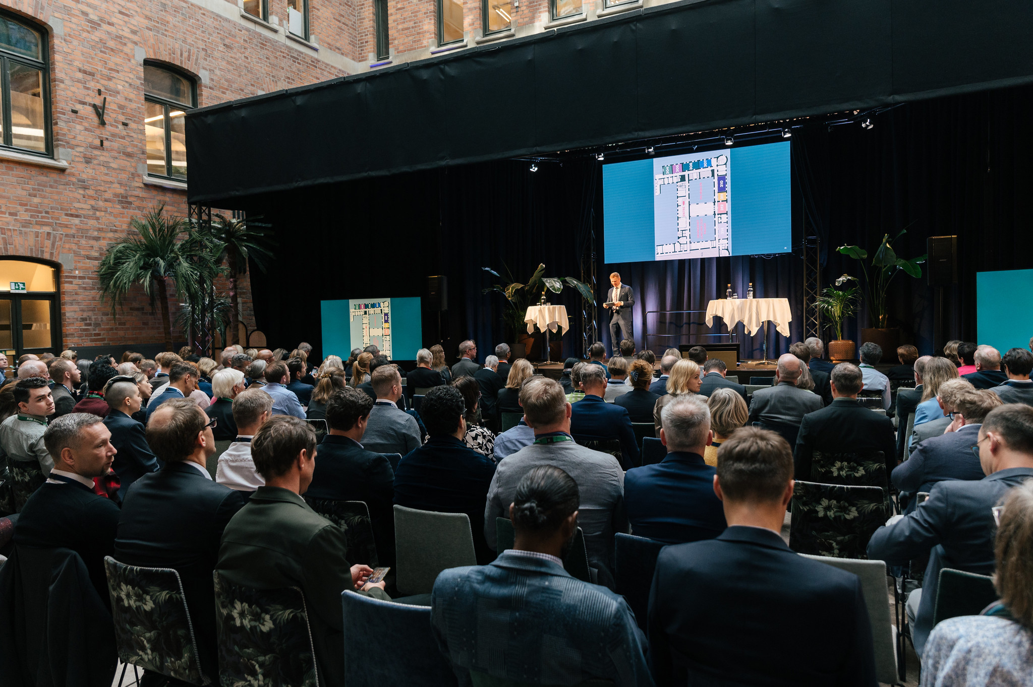 Publikbild på deltagare R2B Summit 2019